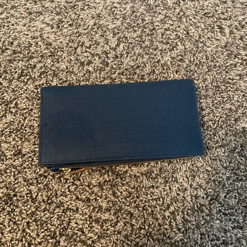 Dange Dover wallet